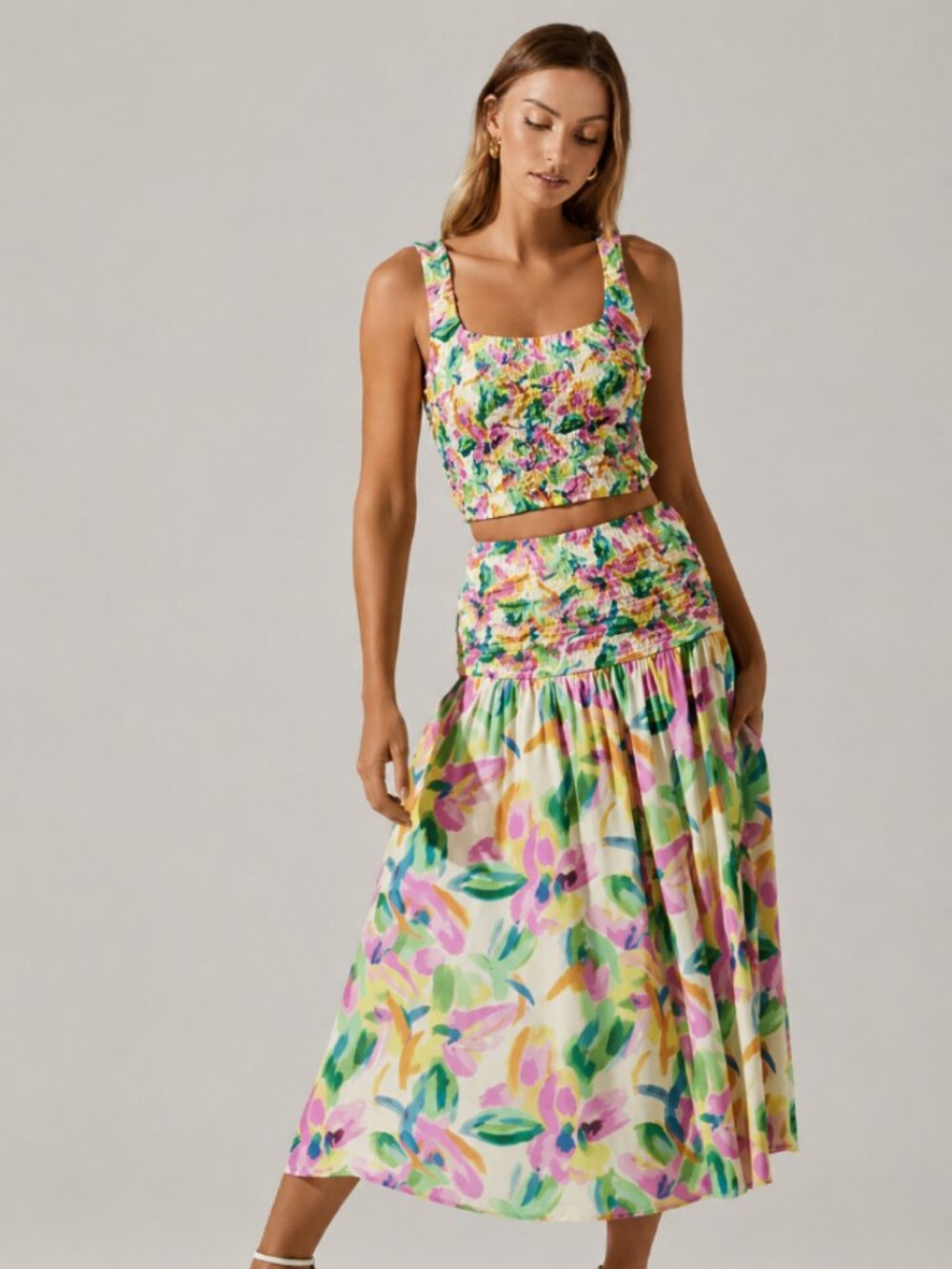 ASTR the Label Moana Floral Two-Piece Set Crop Top & Midi Skirt Small NWT